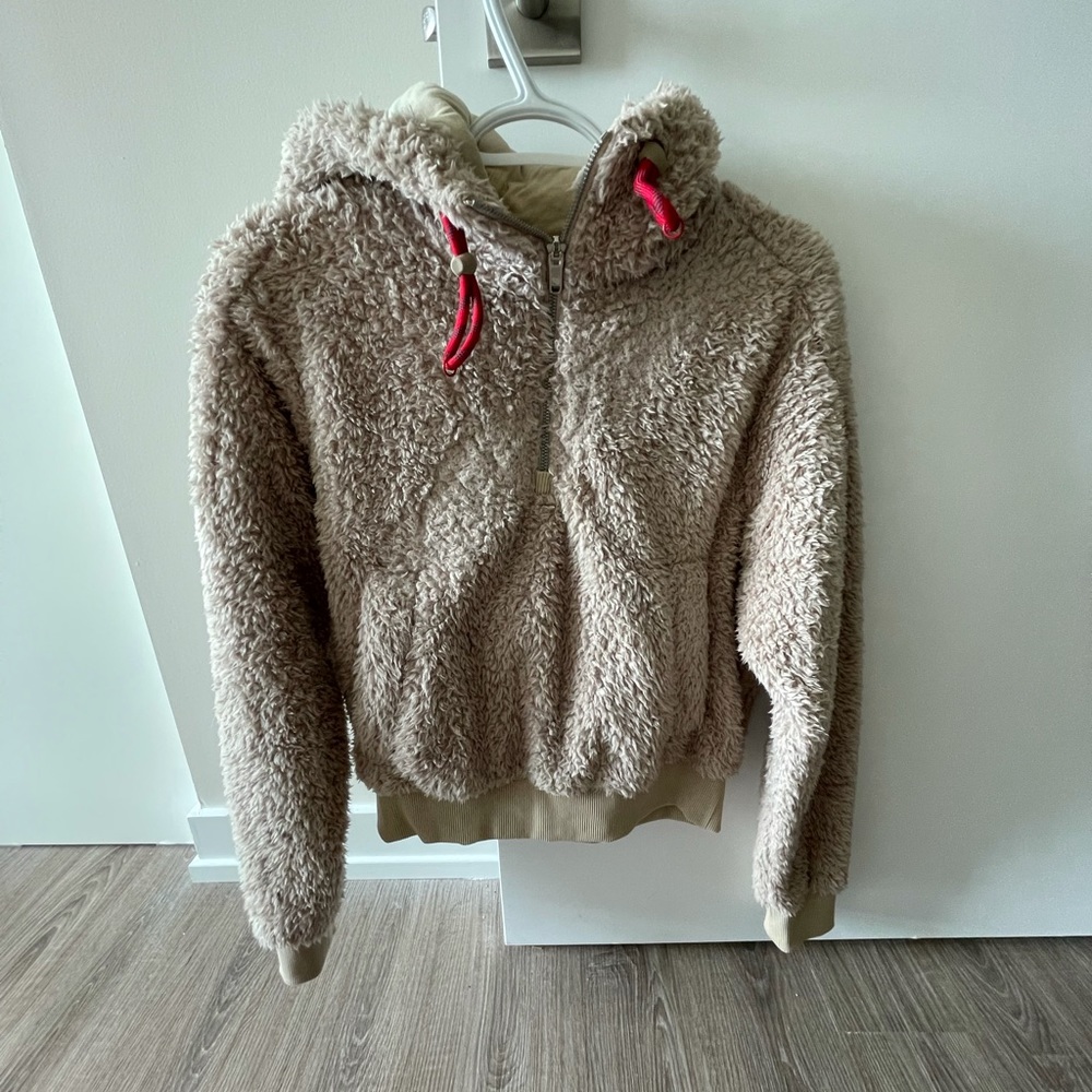 Lululemon plush hoodie